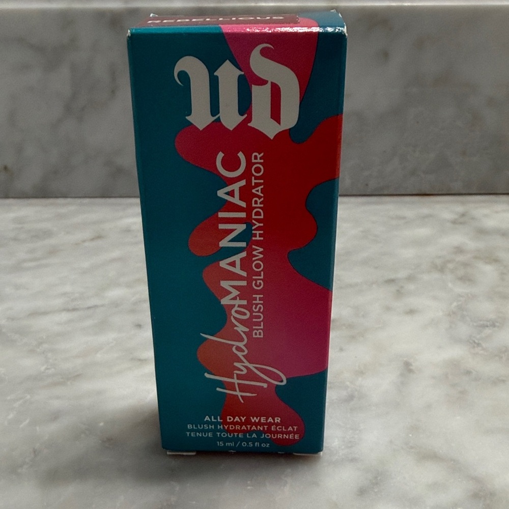 Urban Decay Hydromaniac Blush Glow Hydrator in Rebellious